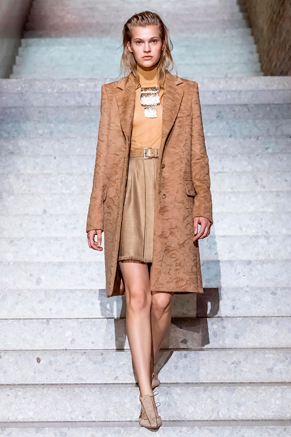 Mm Look 020 600x900 Max Mara Mm Look 020 600x900 Max Mara